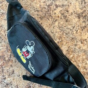 DISNEY BELT BAG